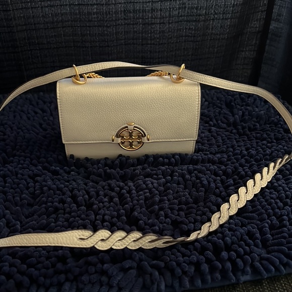 Tory Burch purse - Picture 3 of 6